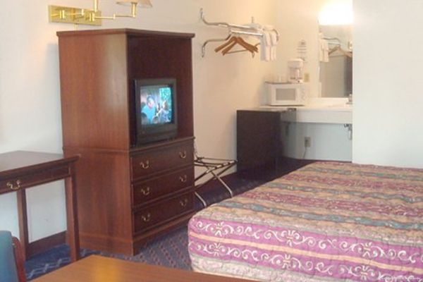 PARAGON INN HILLSBORO (Hillsboro)